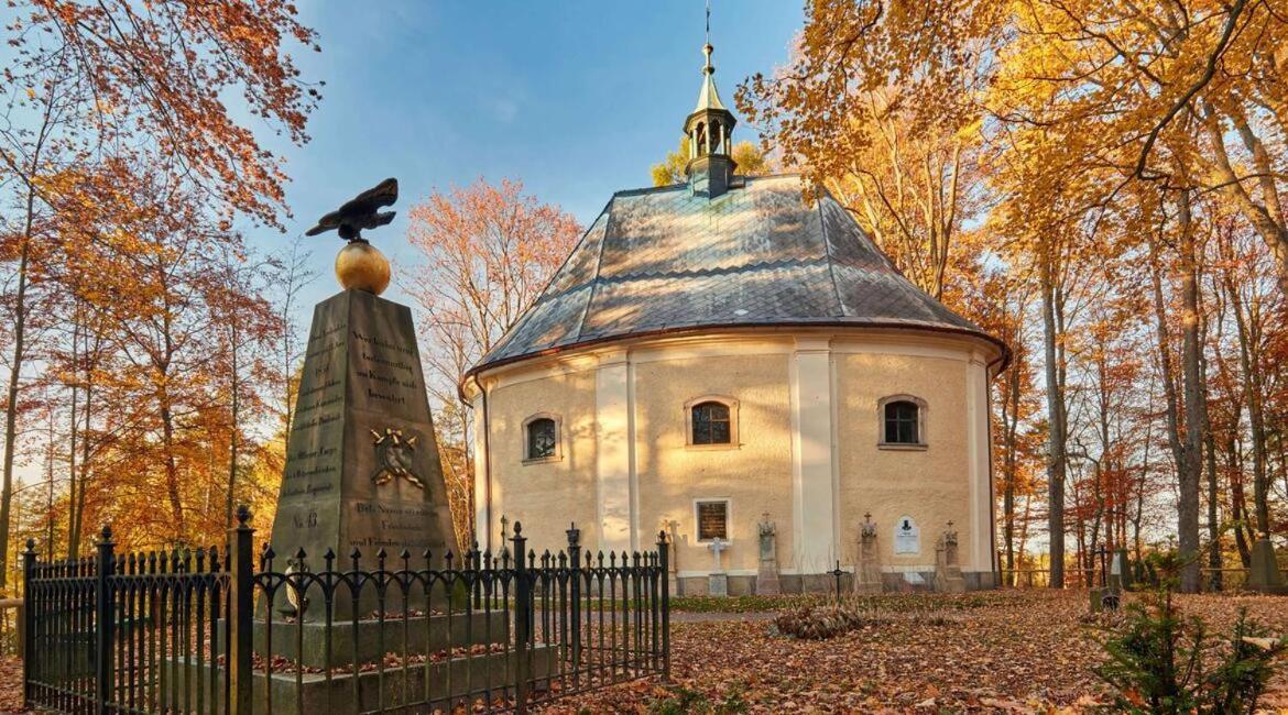 Srub na svahu sjezdovky v Radvanicích Radvanice (Hradec Kralove) Exterior foto