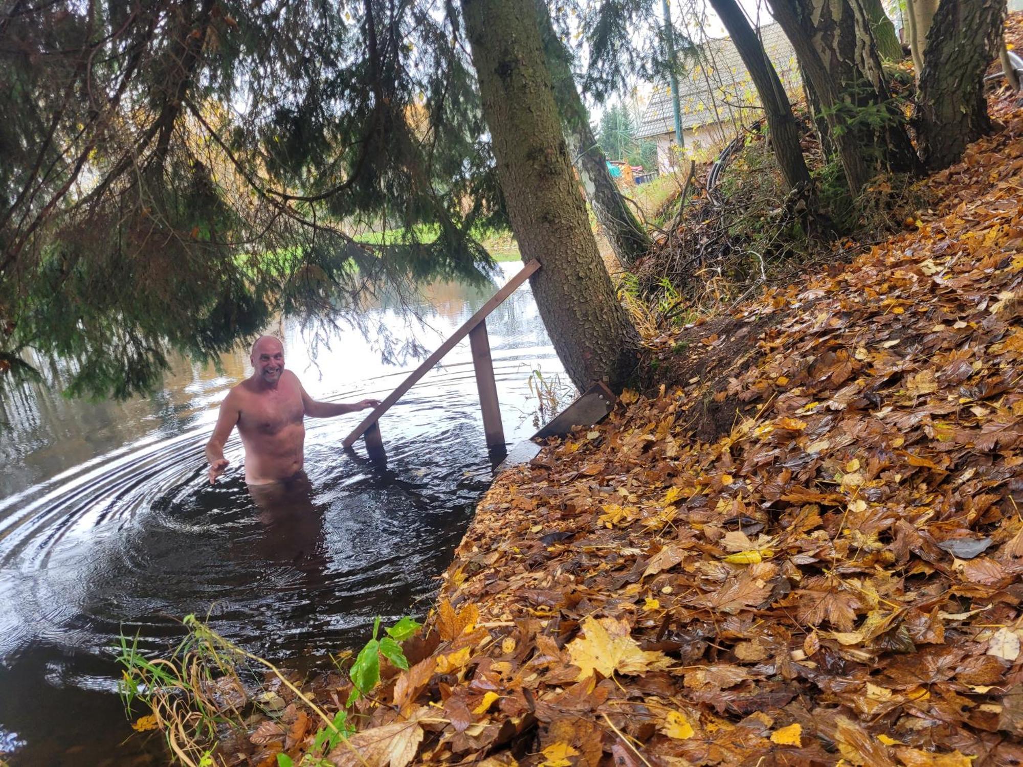Srub na svahu sjezdovky v Radvanicích Radvanice (Hradec Kralove) Exterior foto