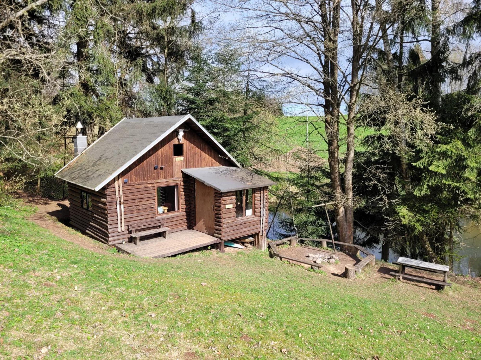 Srub na svahu sjezdovky v Radvanicích Radvanice (Hradec Kralove) Exterior foto